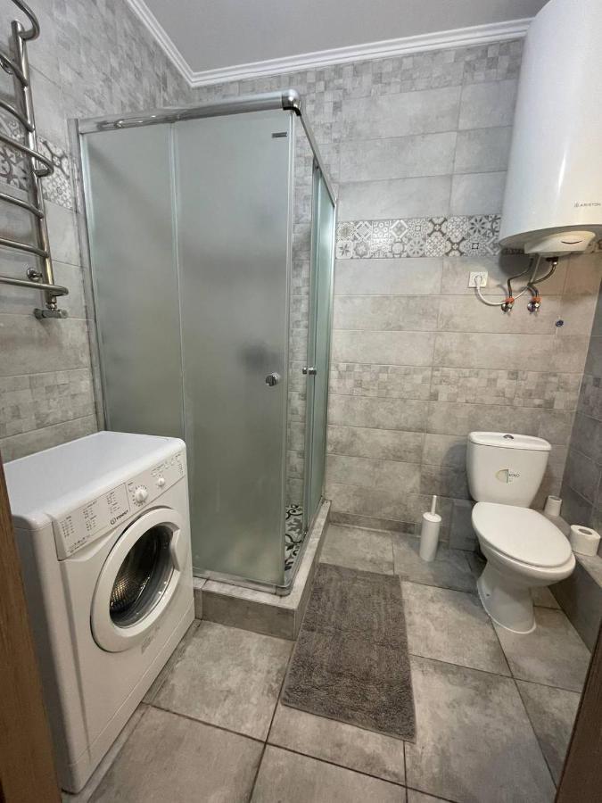 Апартаменти В Центрі Жк Над Бугом Khmel'nyts'kyy Exterior photo